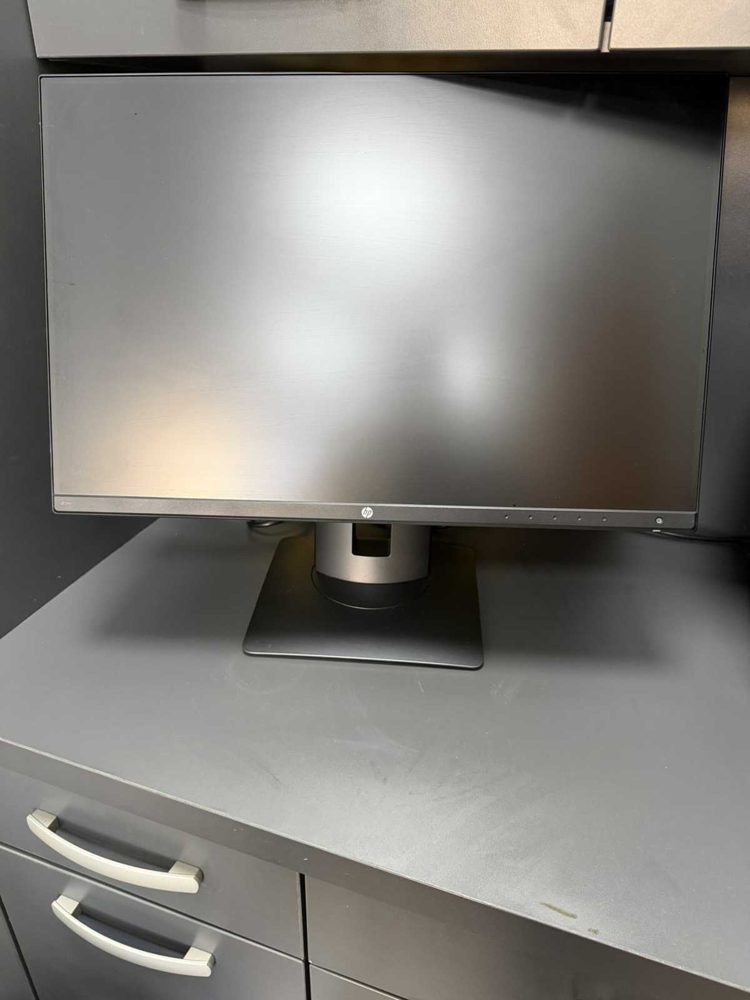 HP Z24n